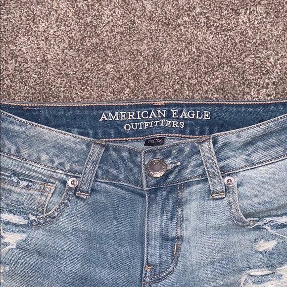 American Eagle Shorts - Picture 3 of 4